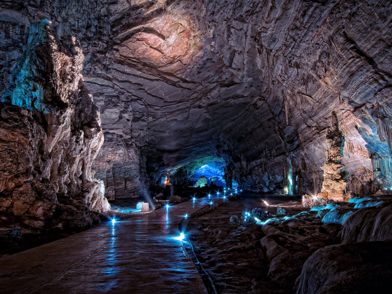 Grutas de Cacahuamilpa y Taxco