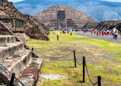 Zona arqueológica Teotihuacan y talleres